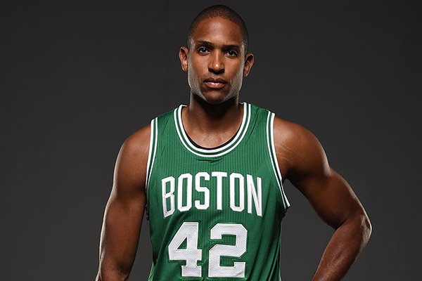 肯·葛瑞菲的微笑与全垒打，共同构成了九十年代初期棒球最完美的画面