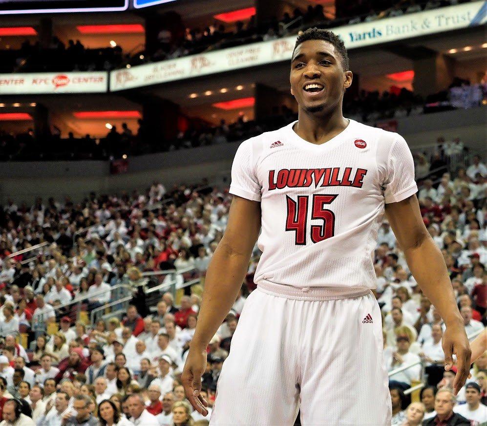 国乒击败法国队，王曼昱战胜帕瓦德，孙颖莎和王楚钦混双取胜