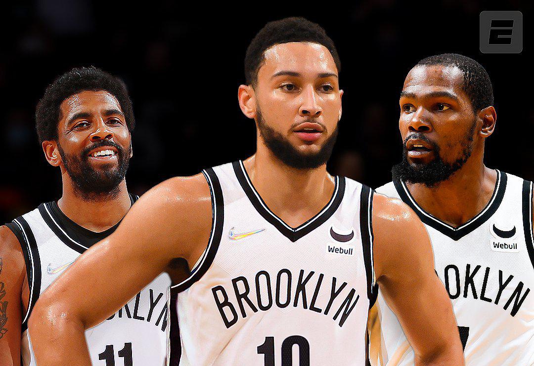 半场：拜仁2-2弗赖堡，卡尔、奥利塞分别传射，铃木唯人进球