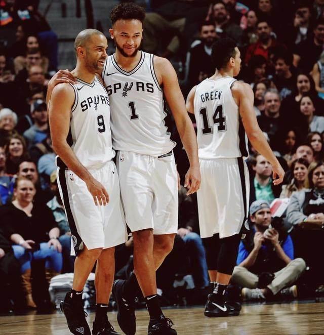 《最终幻想14：水晶世界》手游 官宣将于今年6月上线